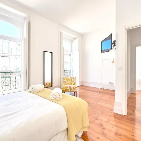 Apartment With 3 Bedrooms In Lisboa With Wonderful City View Balcony And Wifi *