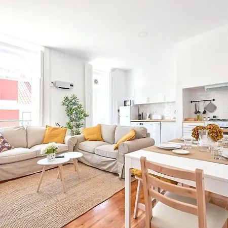 Apartment With 3 Bedrooms In Lisboa With Wonderful City View Balcony And Wifi *
