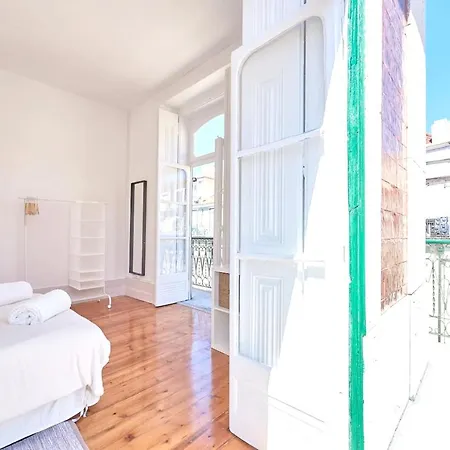 Apartment With 3 Bedrooms In Lisboa With Wonderful City View Balcony And Wifi *